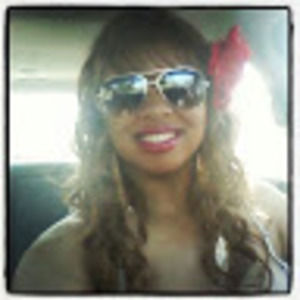 Meet your Posher, Victoria